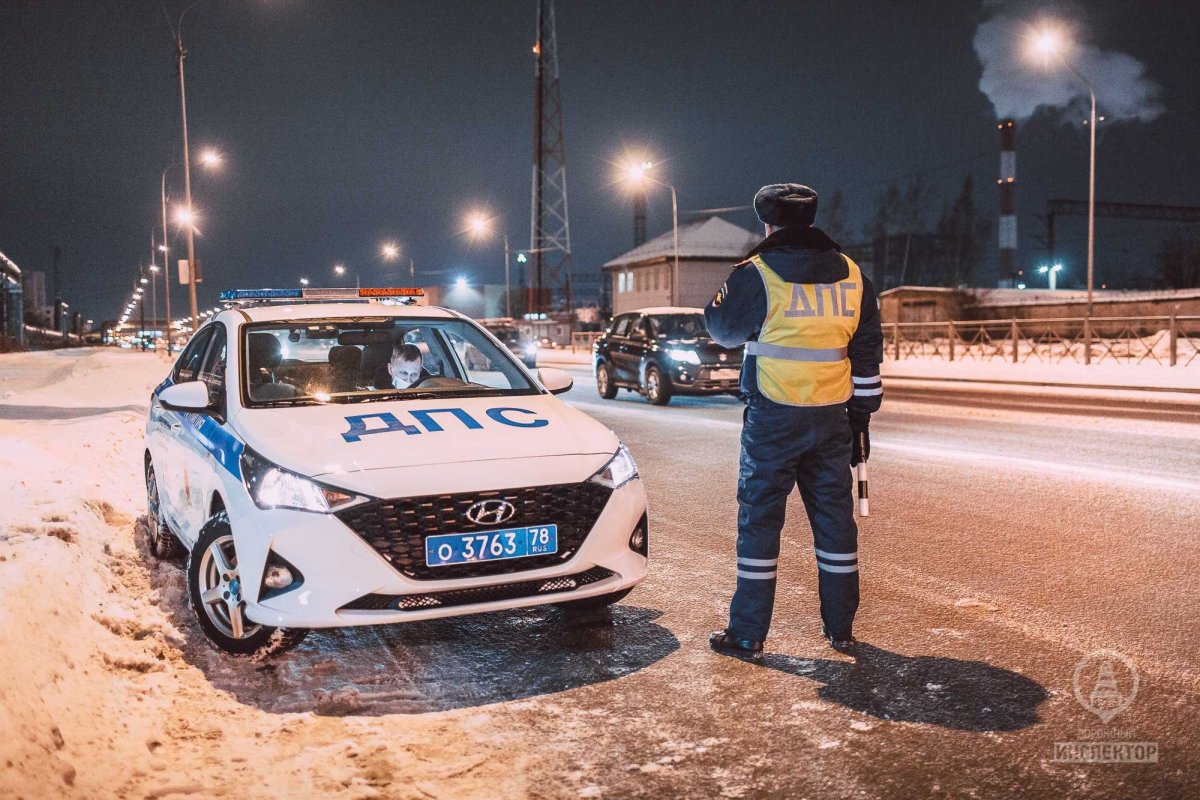 Hyundai Solaris полиция