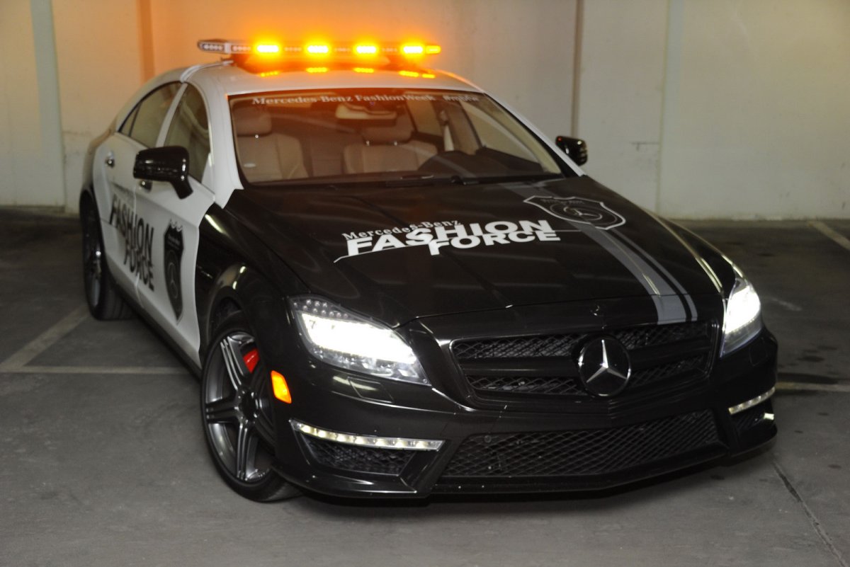 Mercedes CLS Police
