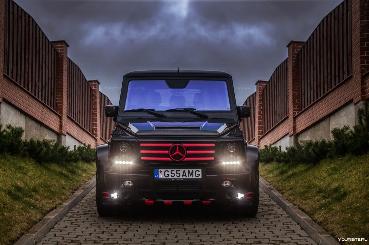 Mercedes Benz g55 AMG