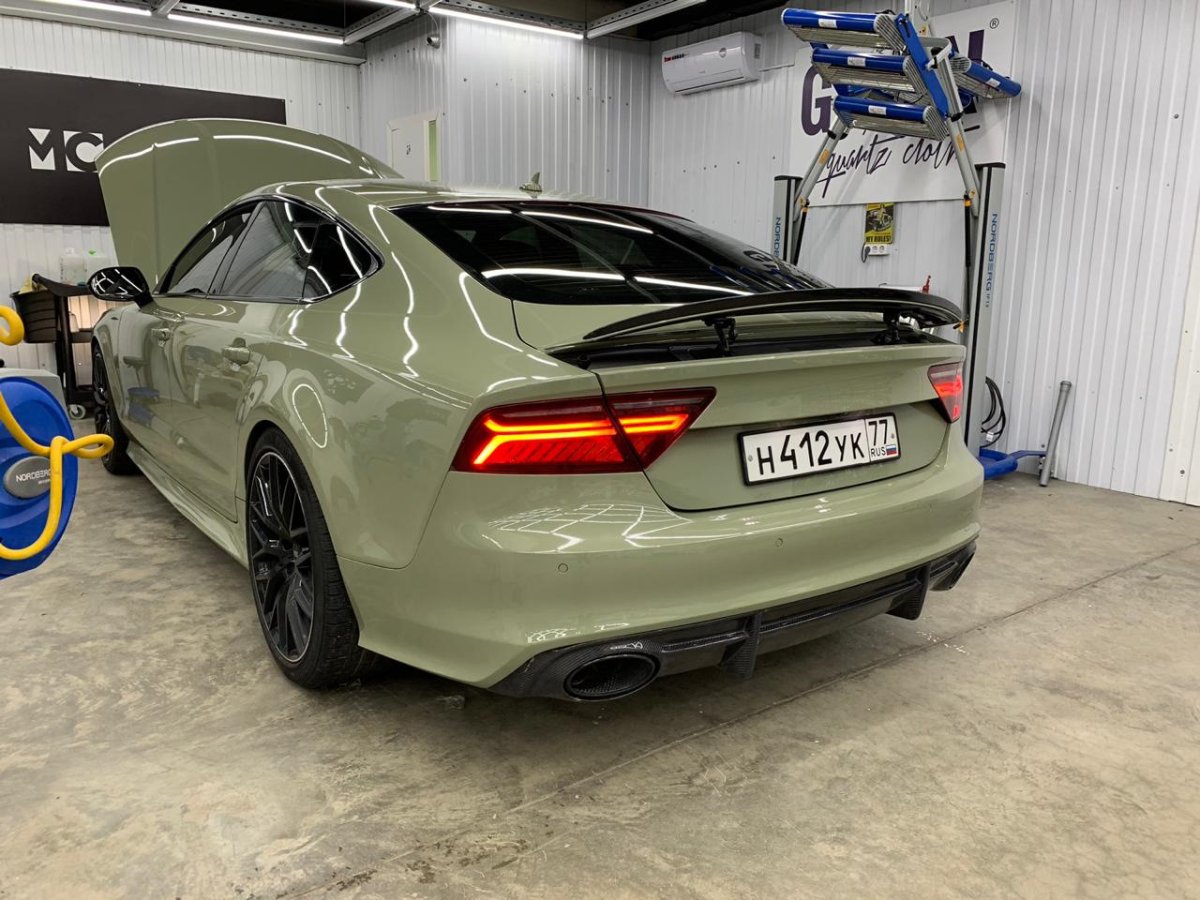 Ауди а7 хаки матовая