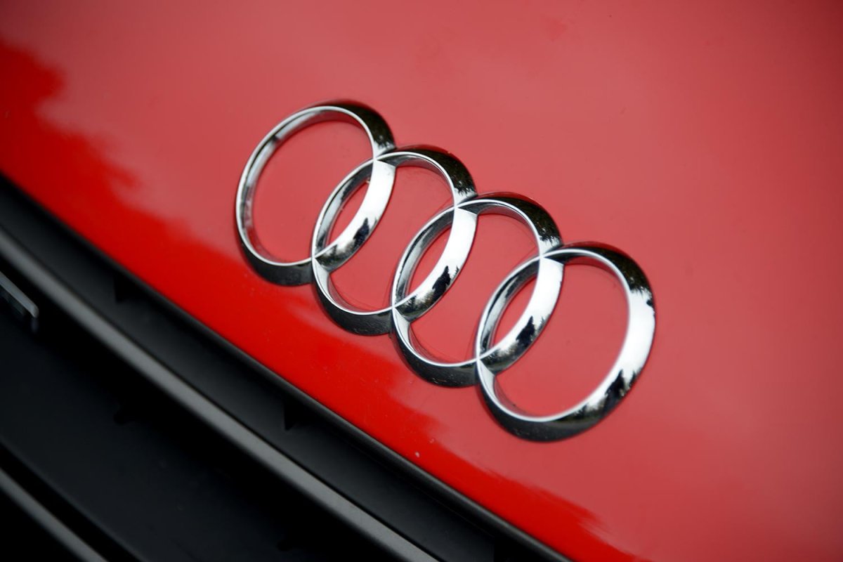 Audi логотип