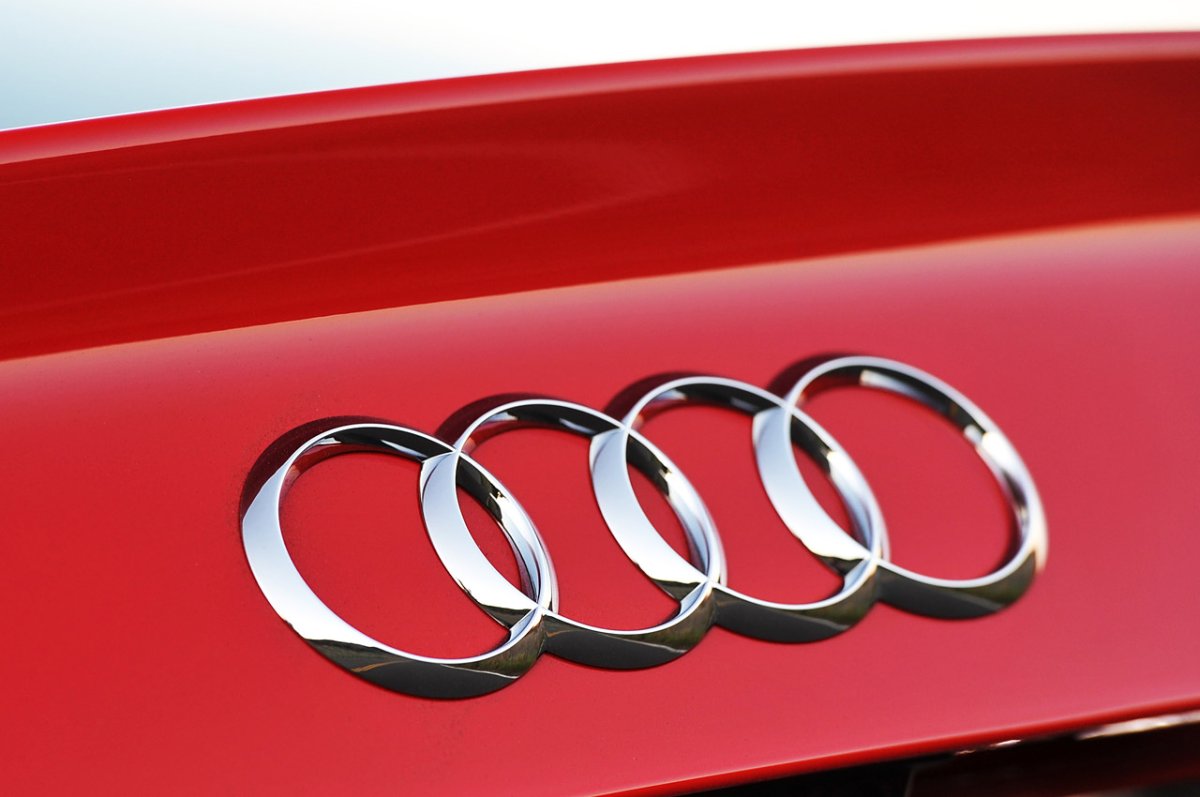Audi 4 кольца