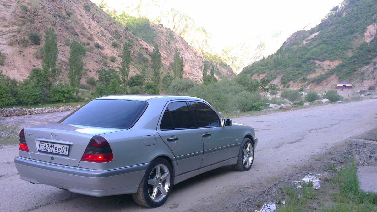 Mercedes Benz w202 1999 Таджикистан