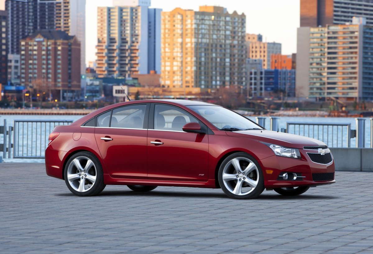 Chevrolet Cruze седан