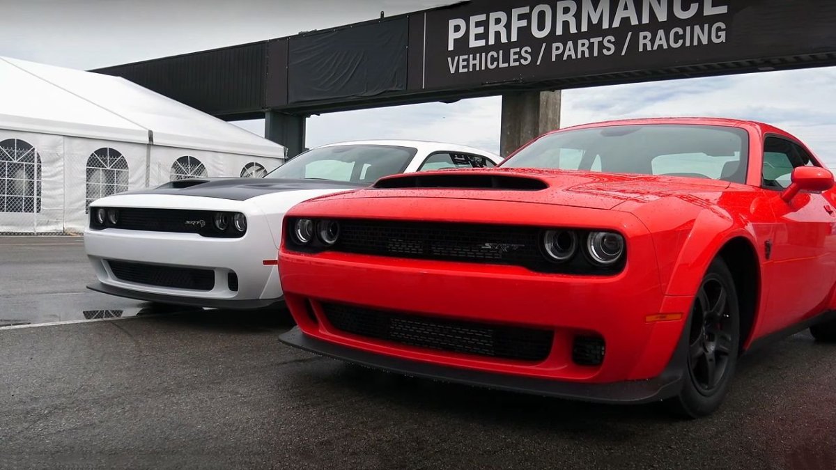 Dodge Challenger Hellcat Demon