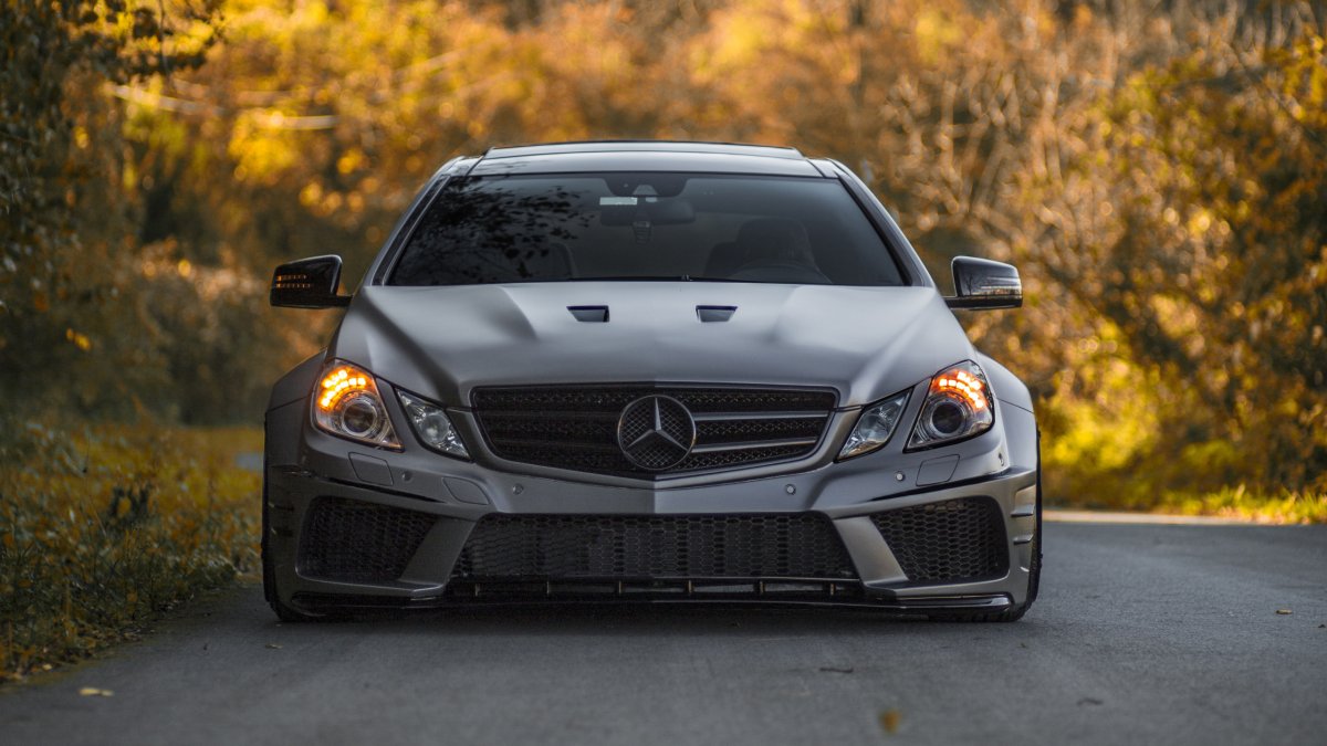 Mercedes Benz c63 AMG w212