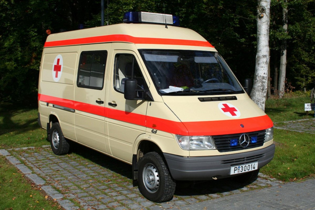 Mercedes-Benz Sprinter 312d скорая