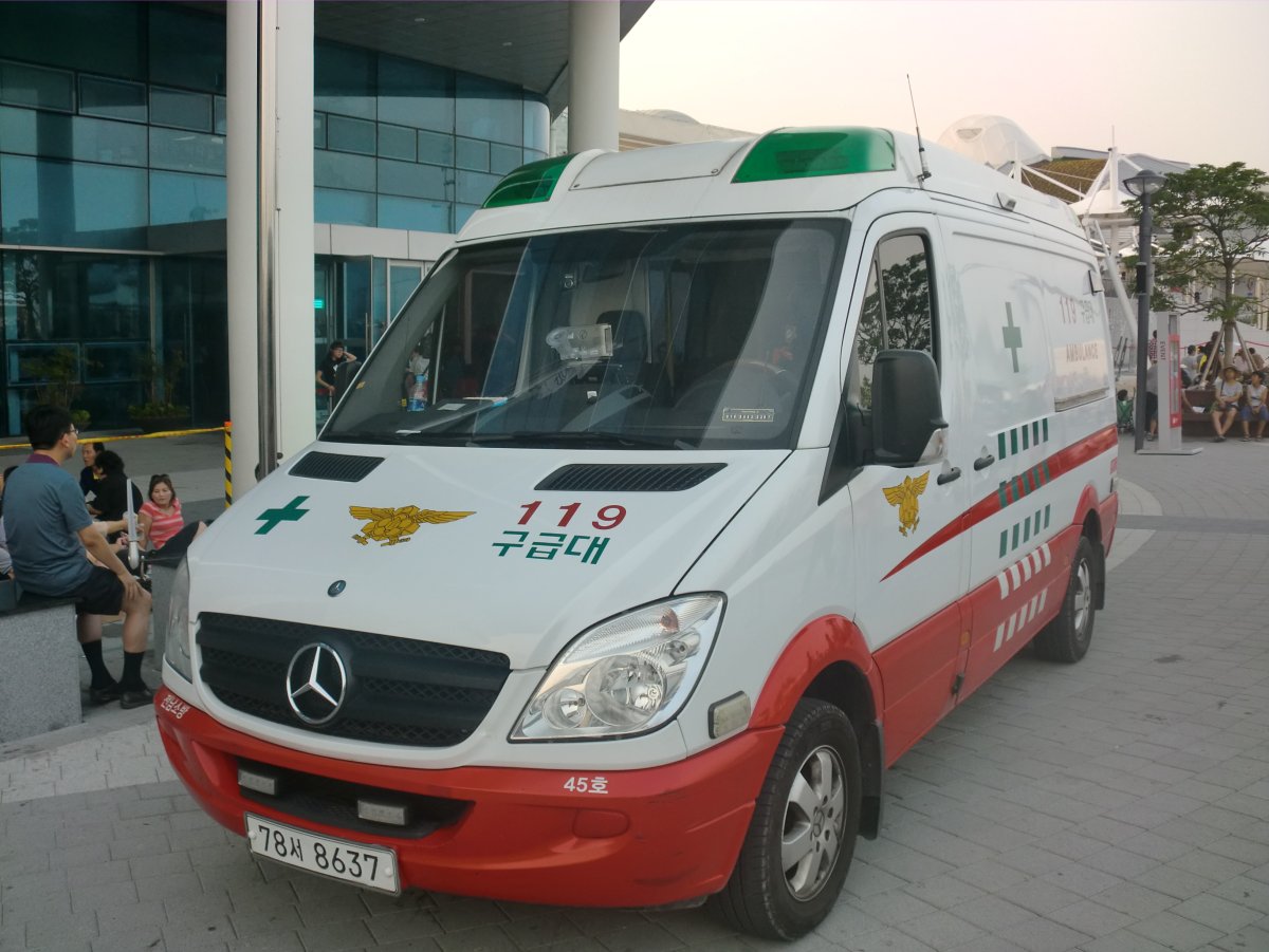 Tbilisi Ambulance Benz