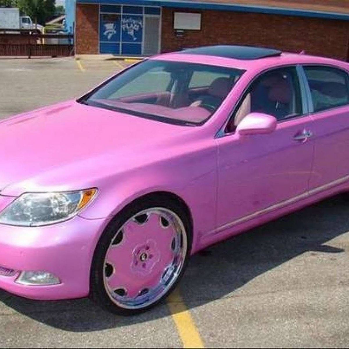 Lx600 Lexus розовый