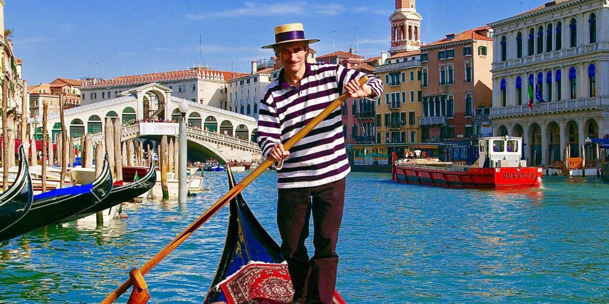 Венеция гондолы и гондольеры