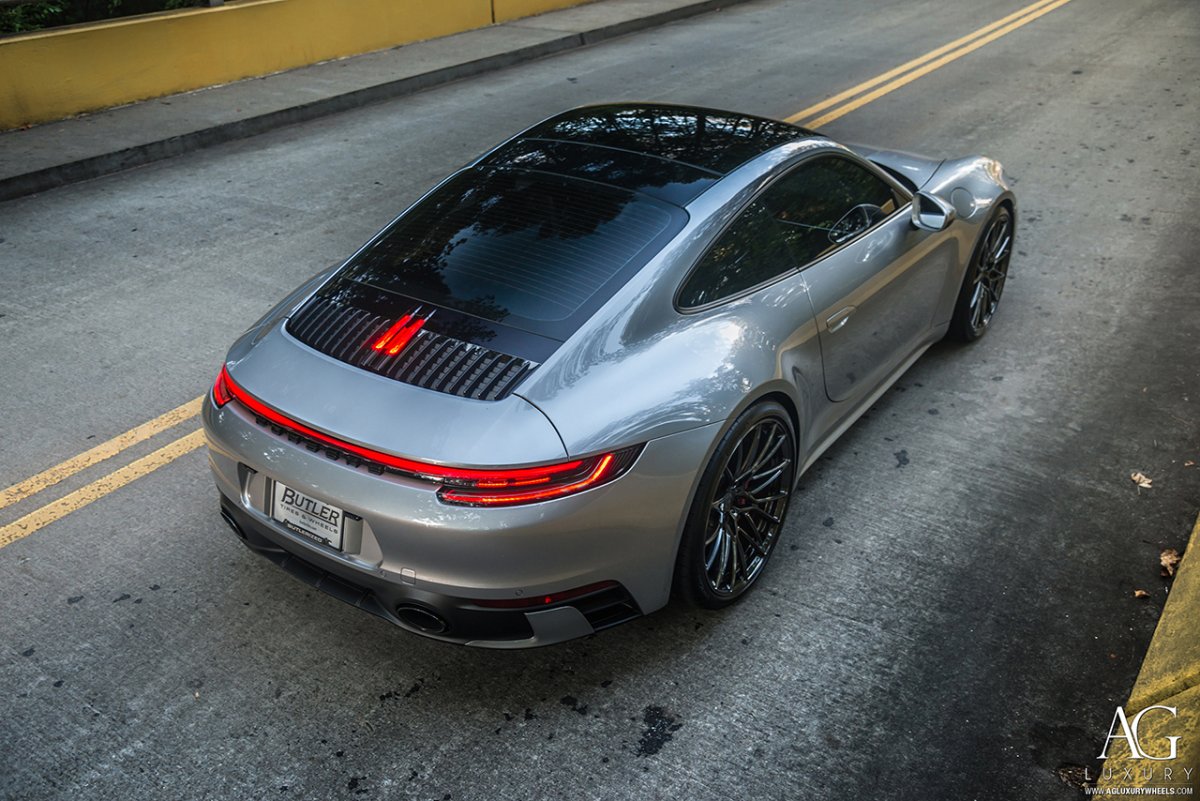 Porsche Carrera 992 Custom