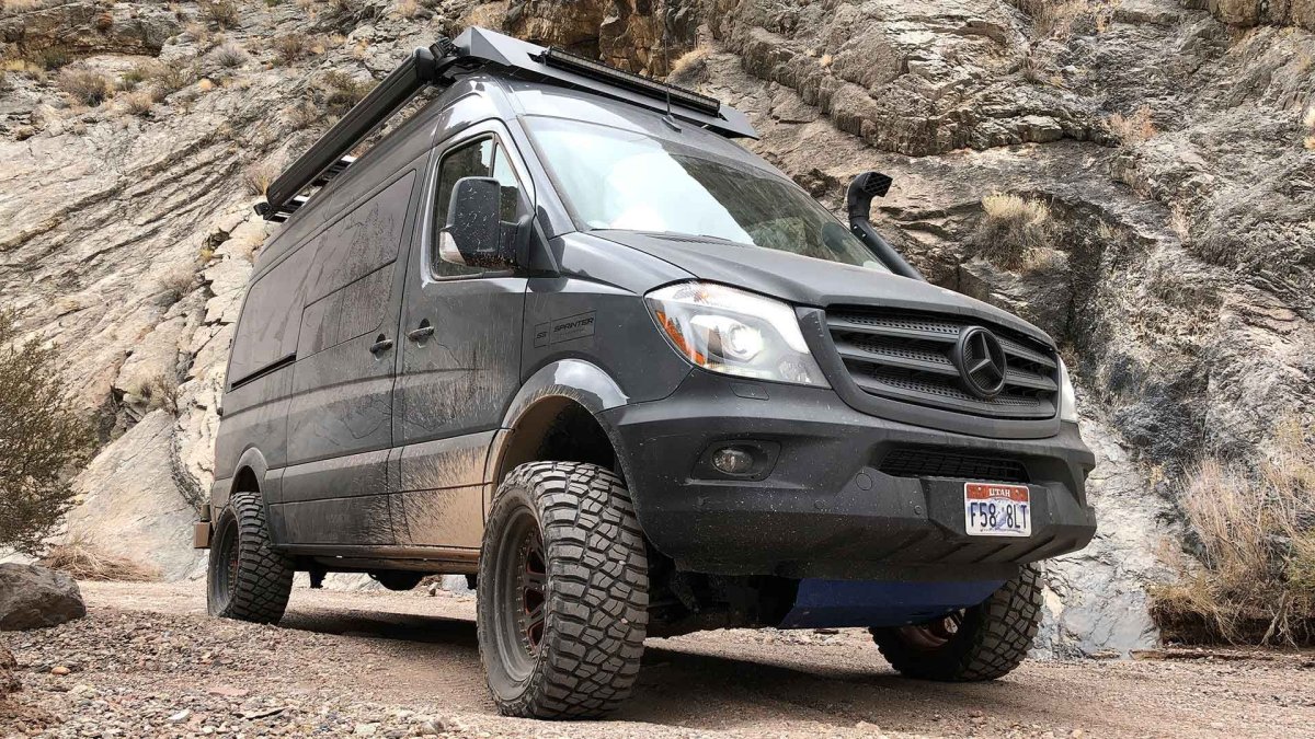 Mercedes Sprinter 4x4 off-Road
