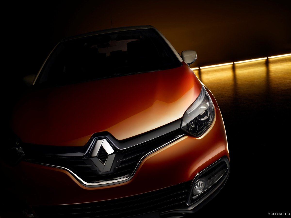 Renault Captur спереди