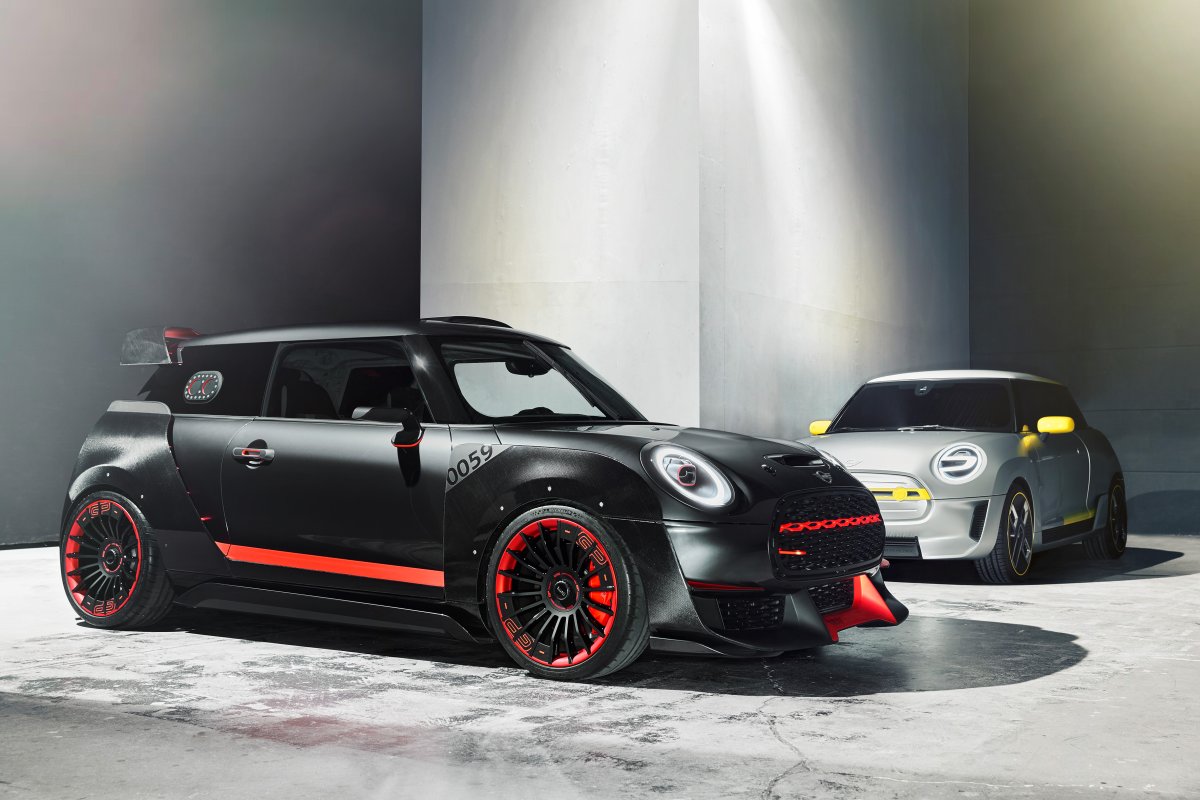 Мини Купер John Cooper works GP 2018