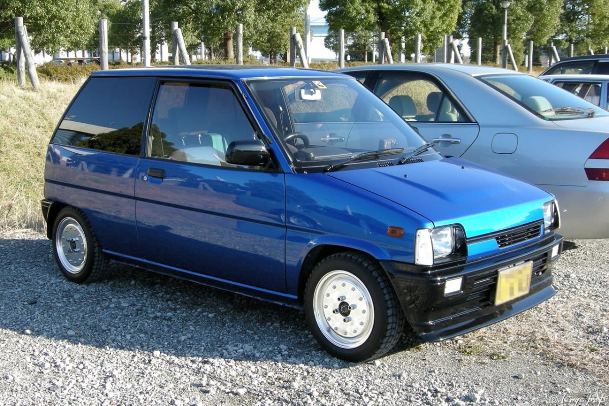Mitsubishi Minica 1985