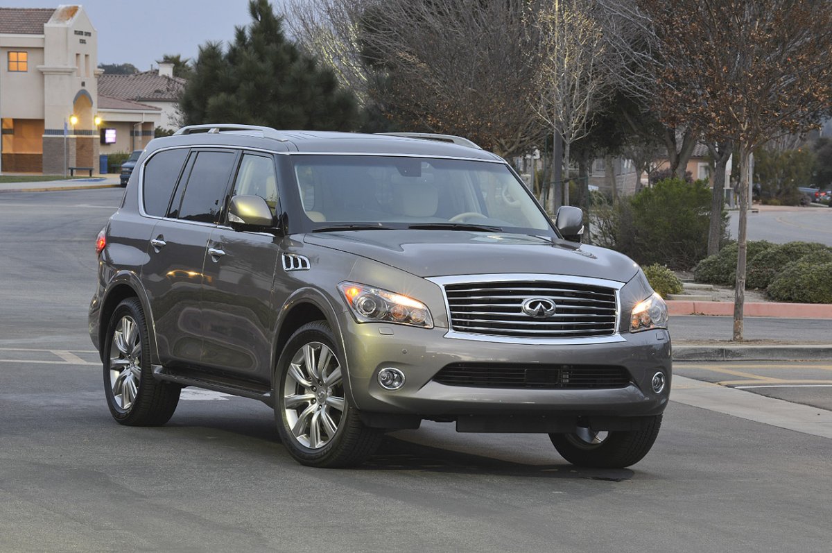 Инфинити qx56 2013
