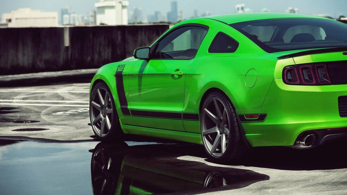 Ford Mustang Boss 302 Green
