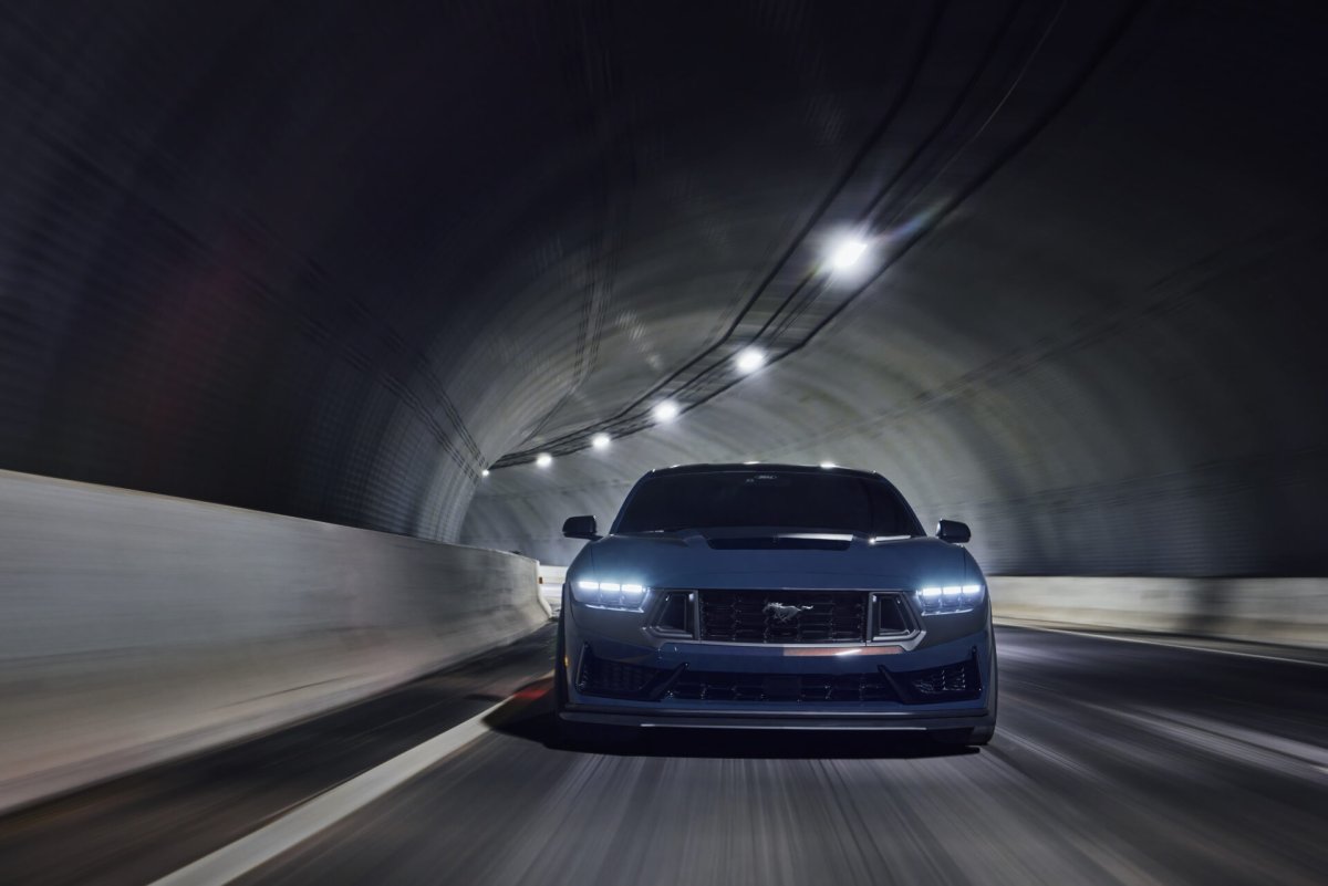 Ford Mustang Dark Horse 2024