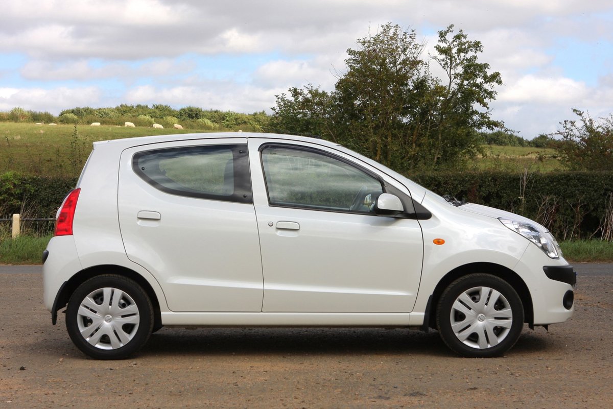 Nissan Pixo 2009-2013