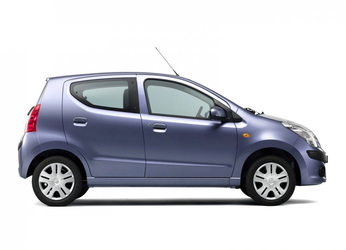 Nissan Pixo с откидной крышей
