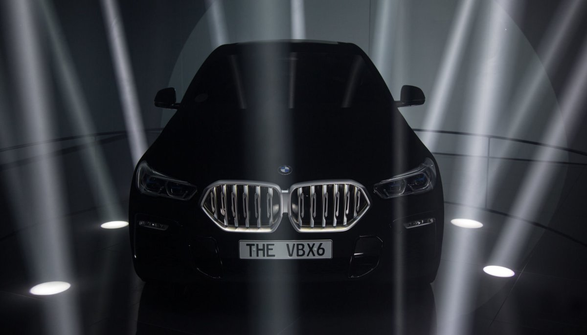 BMW x6 Black Vantablack