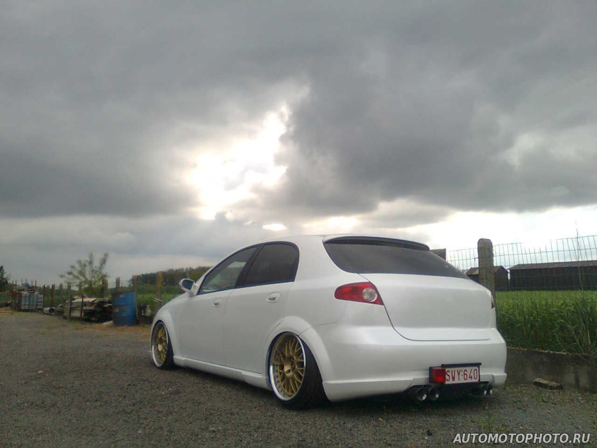 Лачетти хэтчбек stance