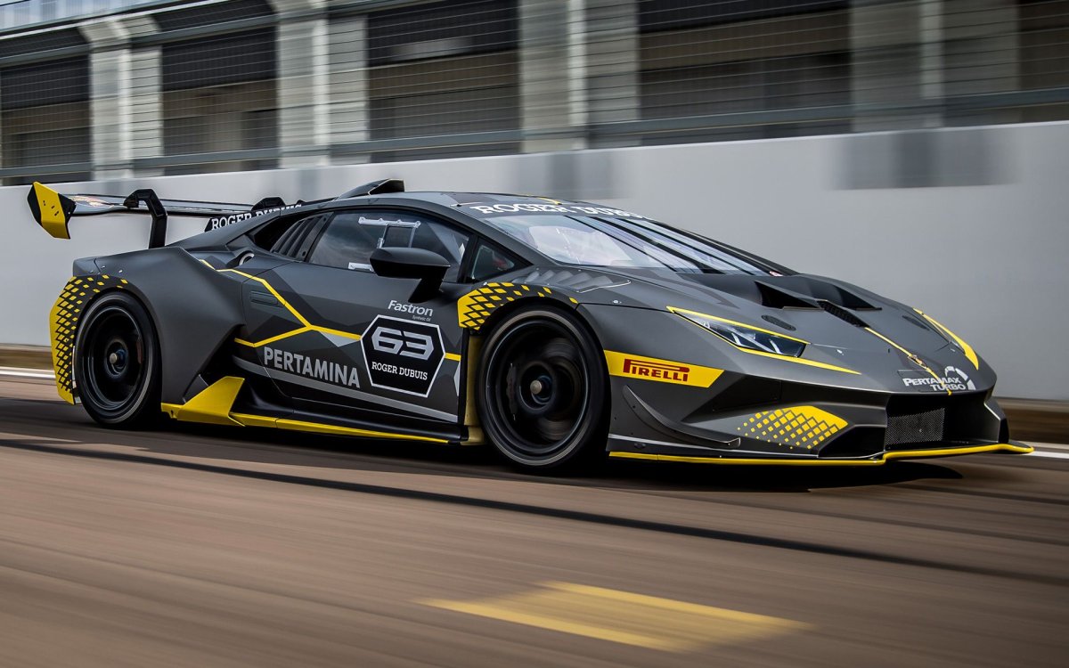 Машина Lamborghini Huracan super Trofeo