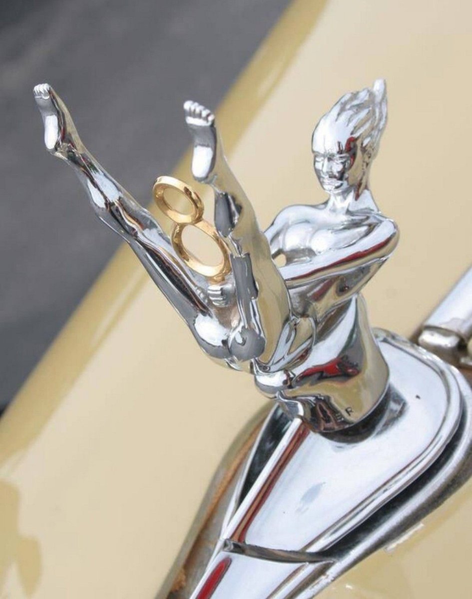 Маскот v8 Ford