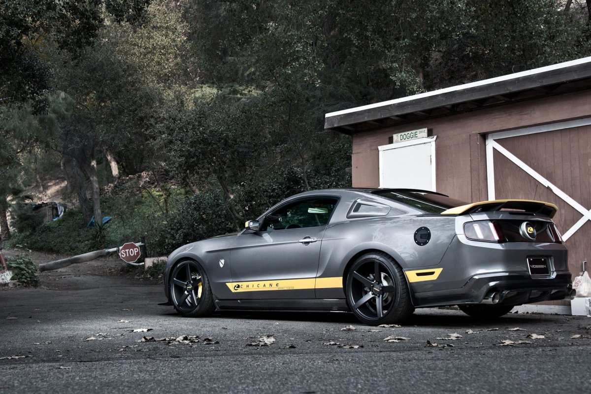 Ford Mustang 92