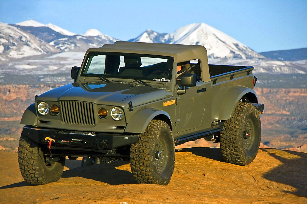 Jeep Nukizer 715