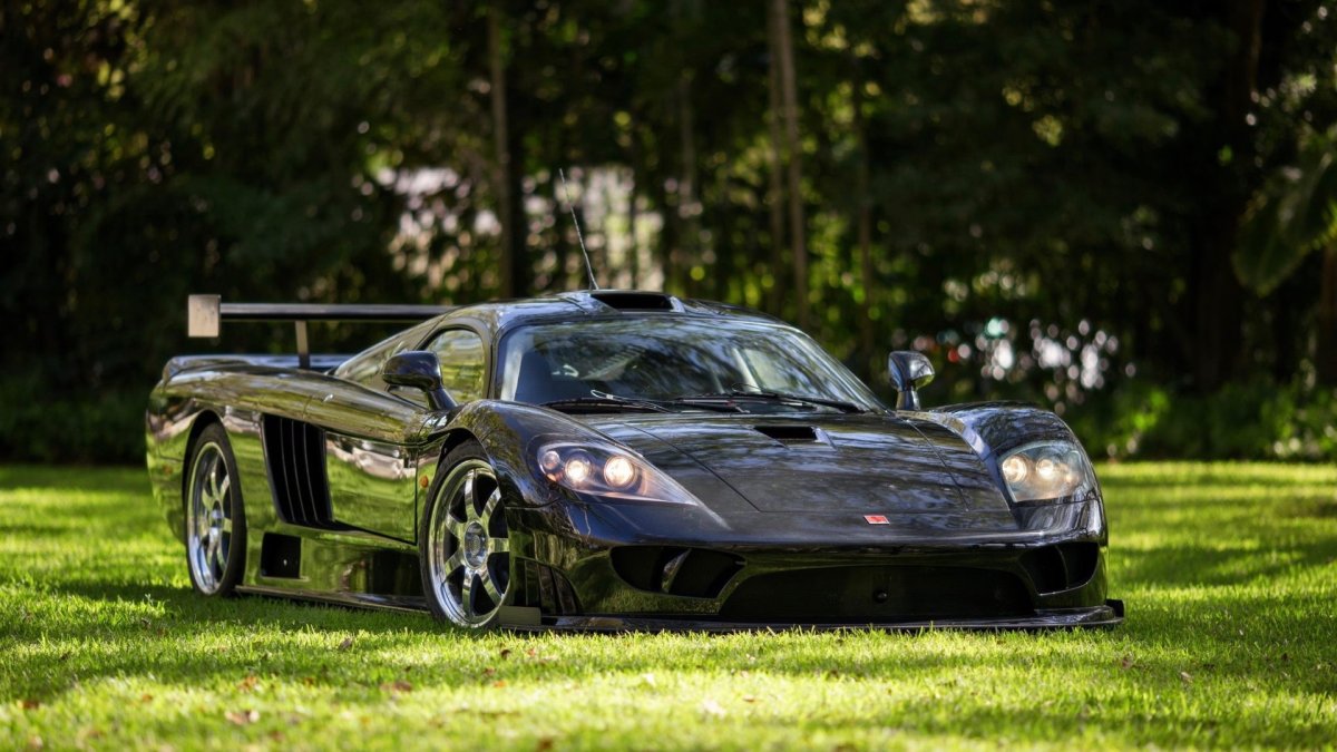 Saleen s7 Twin Turbo гонки в 2001 году