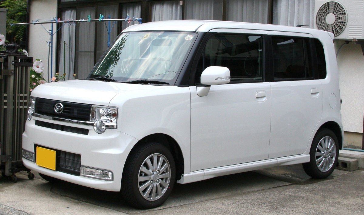 Daihatsu move Conte 2013