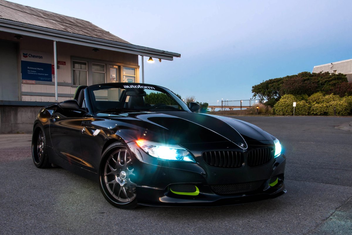 Машина BMW BMW z4 Tuning