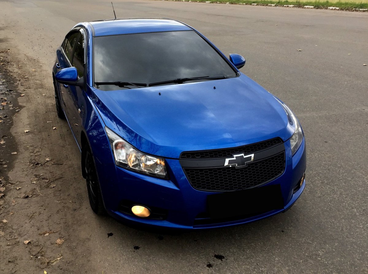 Chevrolet Cruze синий