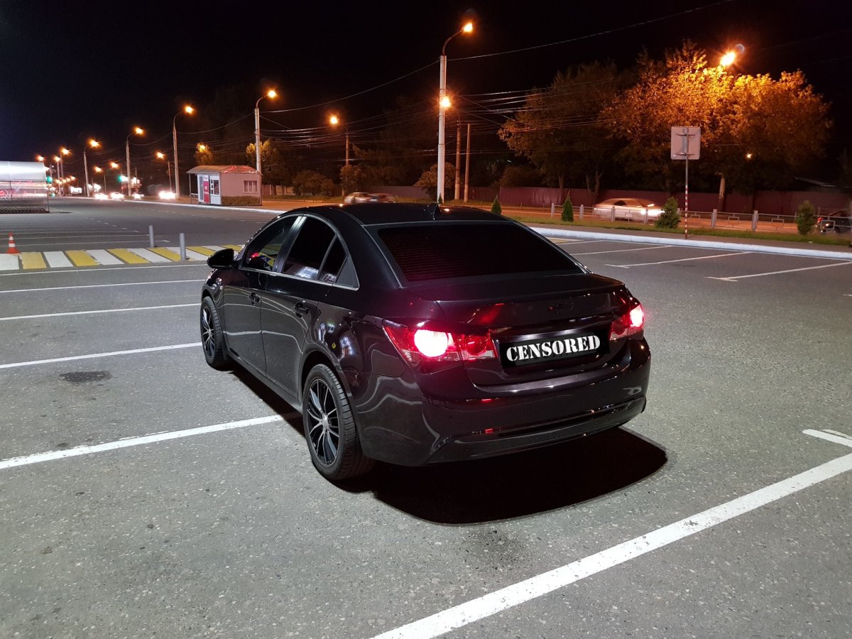 Chevrolet Cruze задняя часть