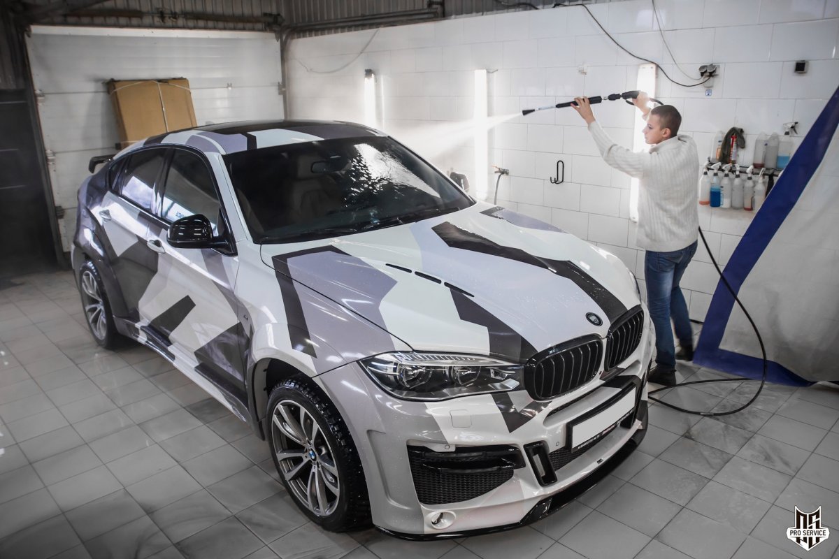 Денис Гусев BMW x6