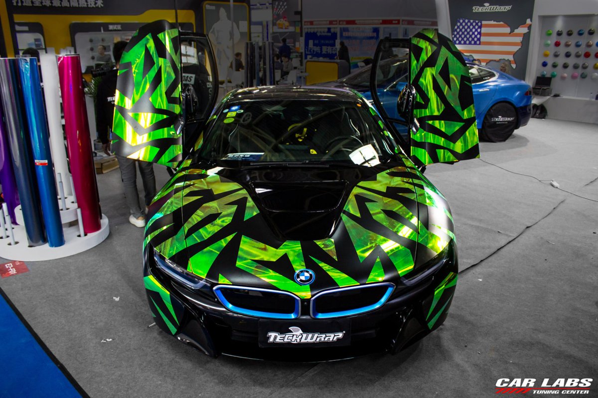 BMW i8 Green