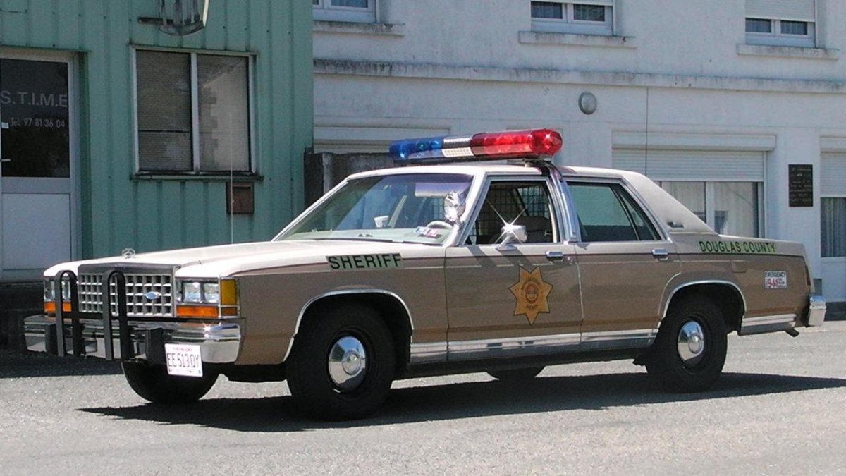 Ford Crown Victoria 1986 Police