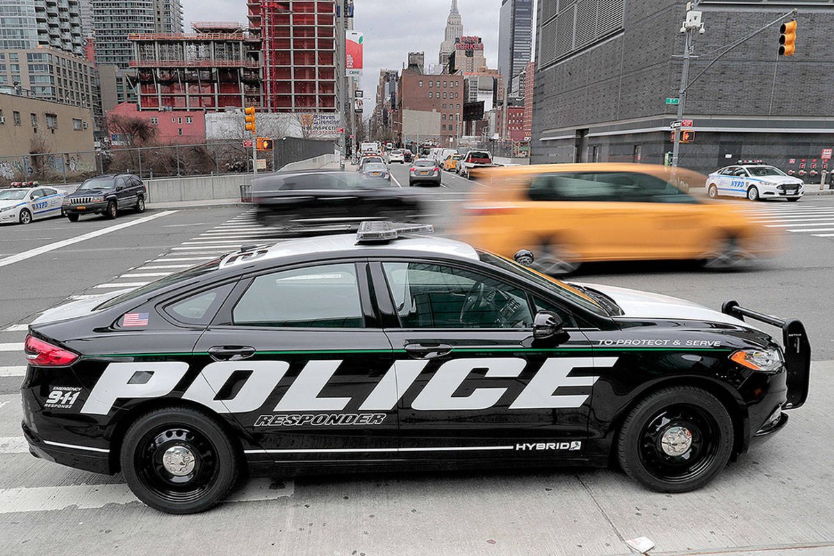 Ford Fusion Hybrid Police Responder