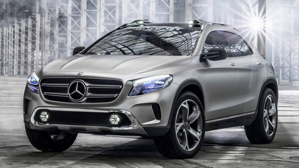 Mercedes Benz GLA 300