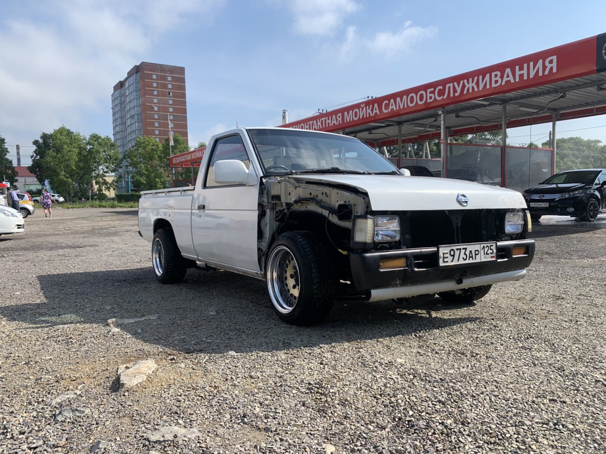 Nissan Datsun d21 диски