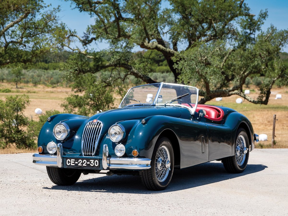 1955 Jaguar xk140 se салон