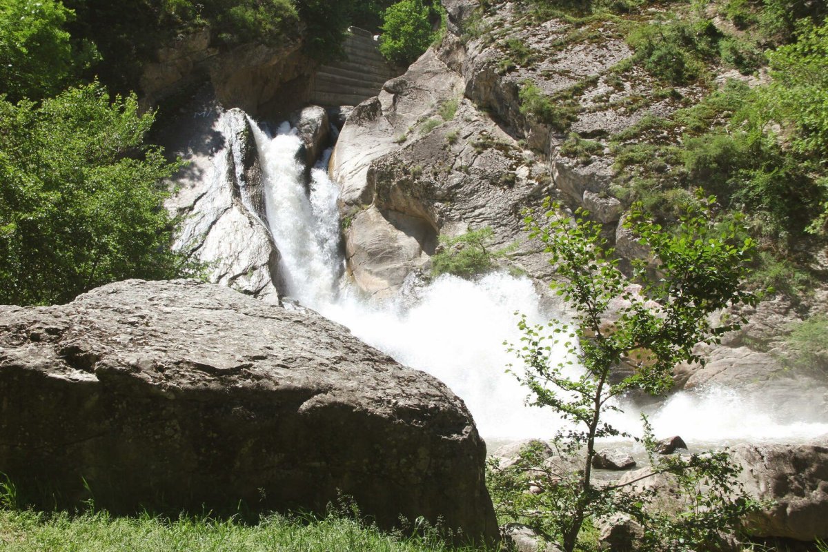 Табасаранский район хучнинский водопад