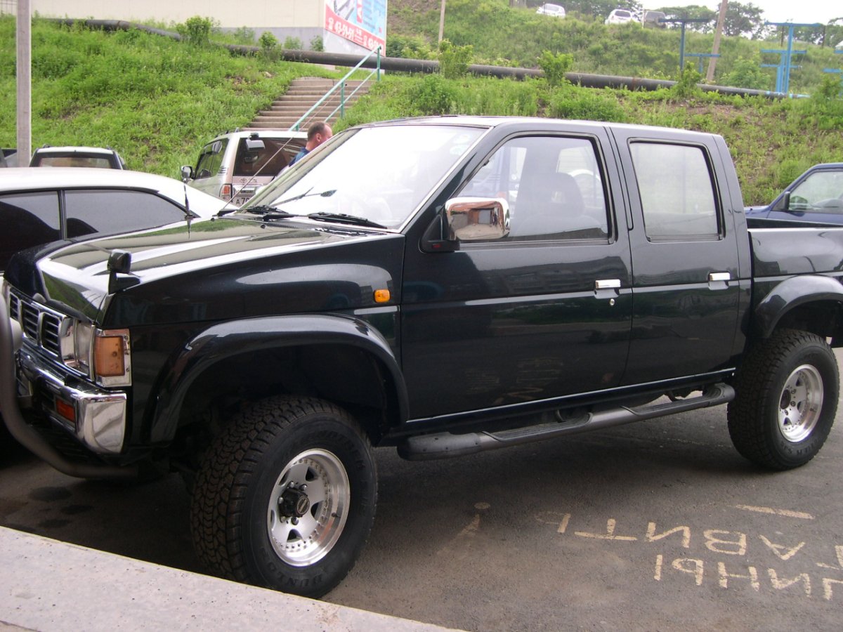 Nissan Datsun пикап 1994