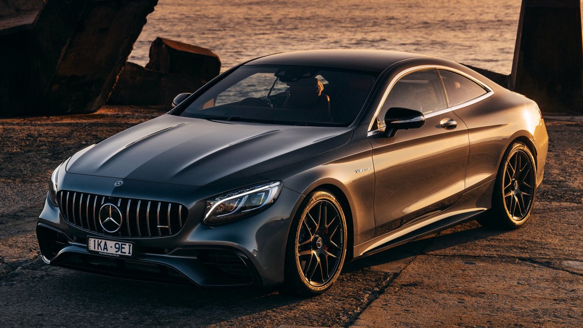 Mercedes Benz AMG s63 4matic Coupe