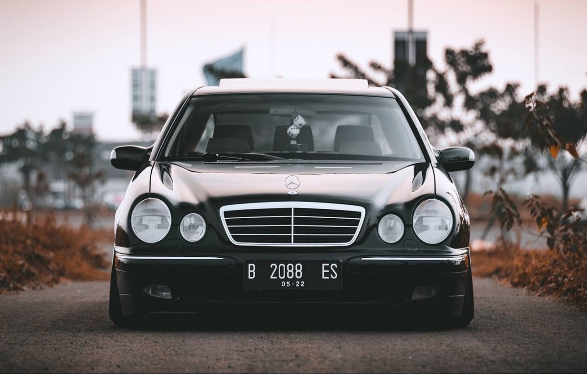 Mercedes w210