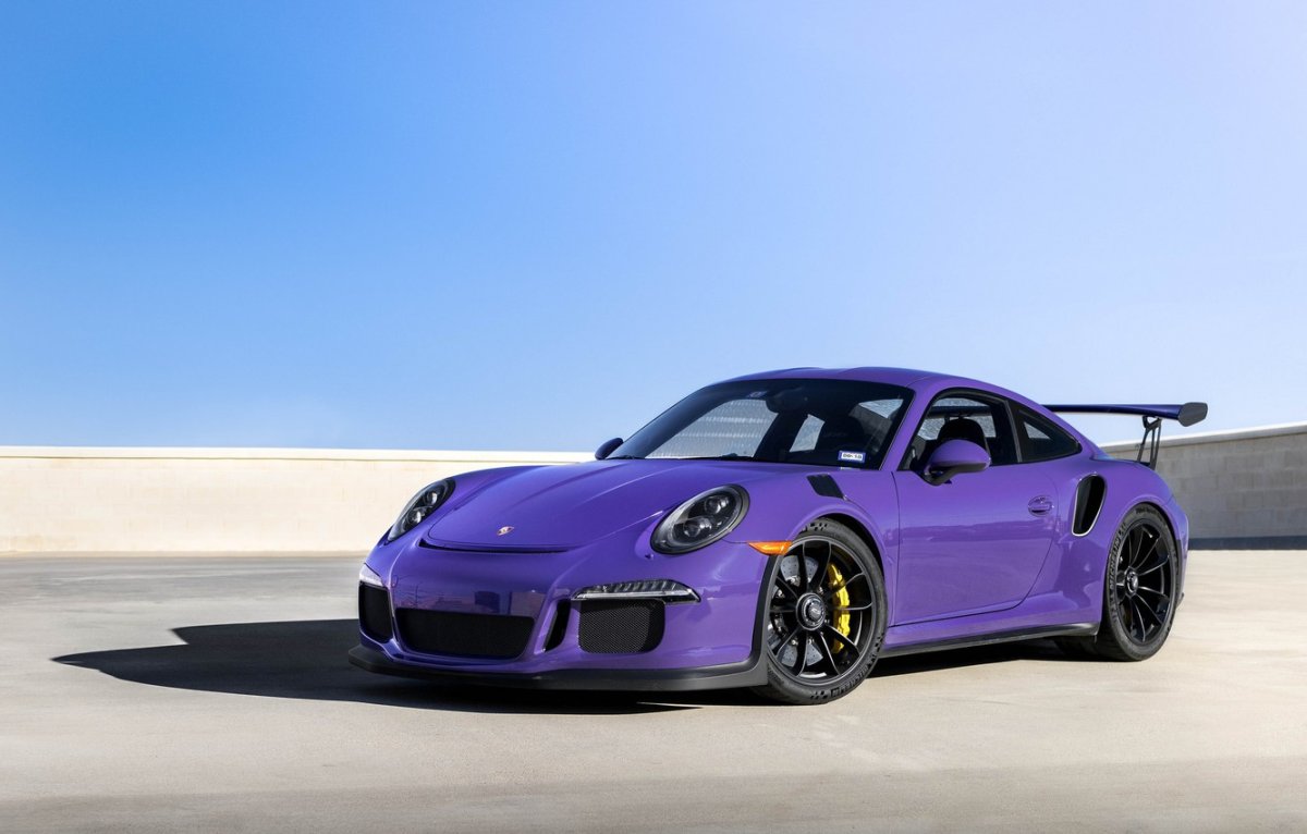 Porsche 911 gt3 RS Purple