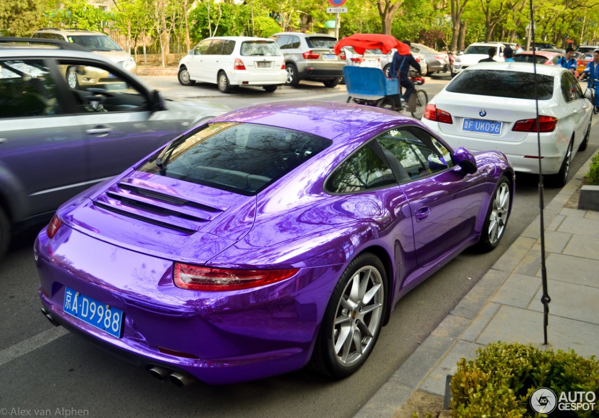 Porsche Carrera фиолетовый