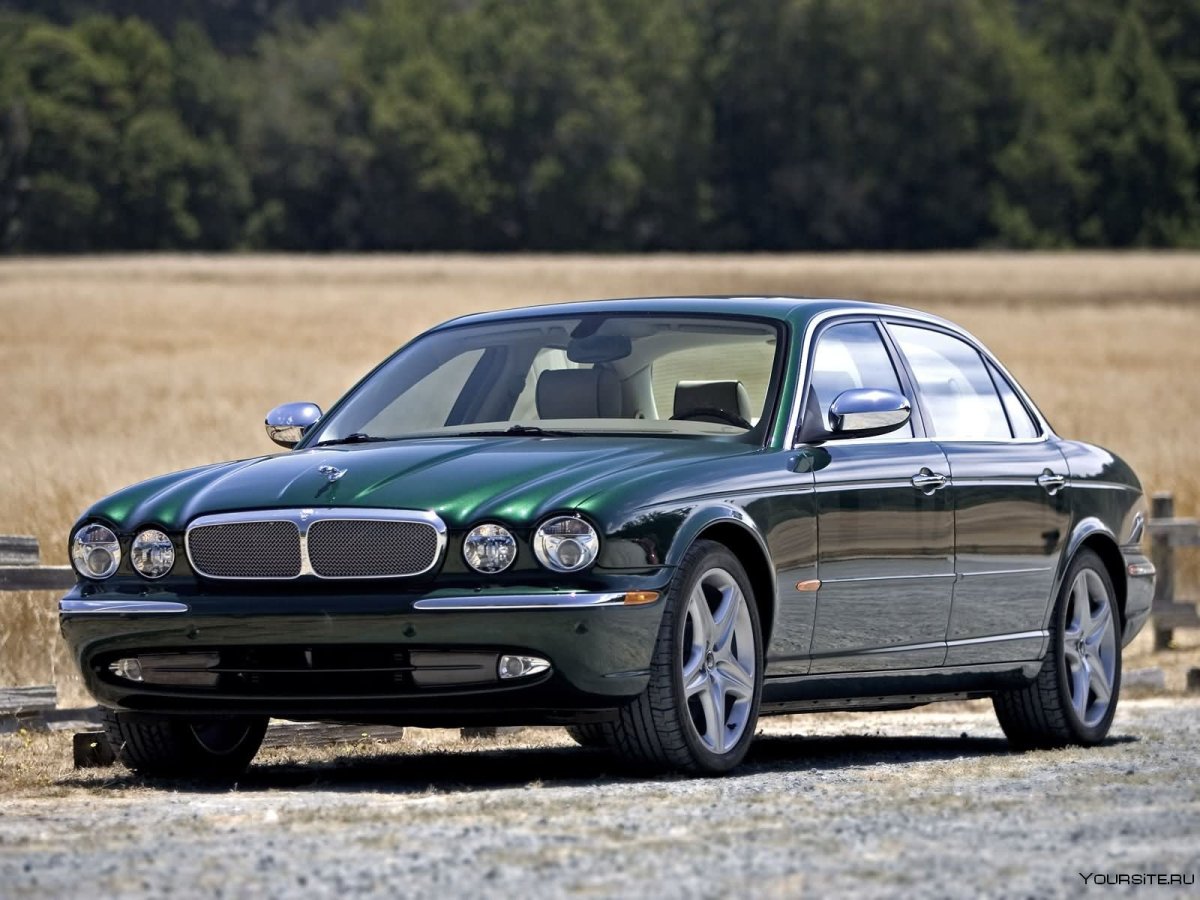 Jaguar XJ super v8