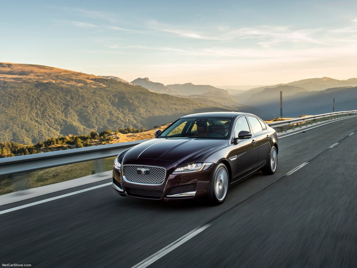 Jaguar XF 2016 1024 768